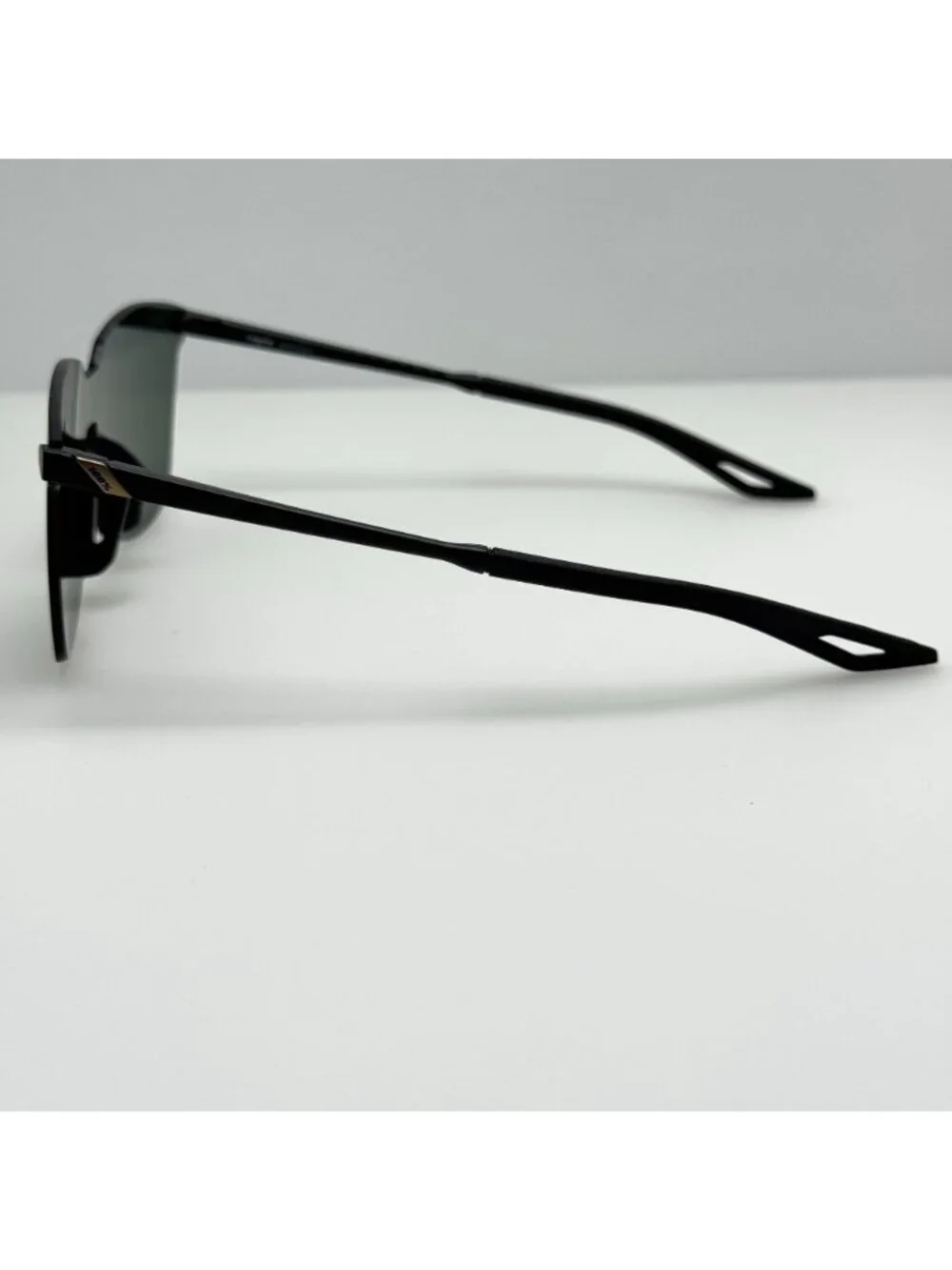 Legere Sunglasses 61041-019-74 D12 Black Italy